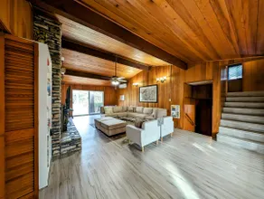 Hill Country Retreat in Austin - Image 5