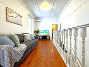Superb Apt in Heart of Mosman : Great Location - Image 3