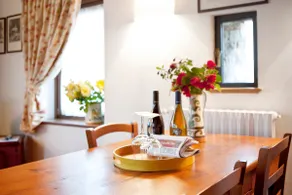 Apartment in Stone House - Winery Stay - Image 2