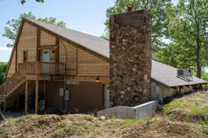The Lodge at Mimosa Place: - Image 2