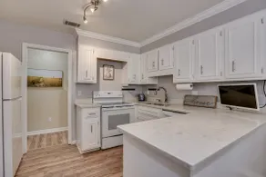 Gorgeous Home Near Masters! - Image 4