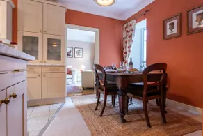 Chez Nous - central Maisonette - Bath Surrounds - Image 5