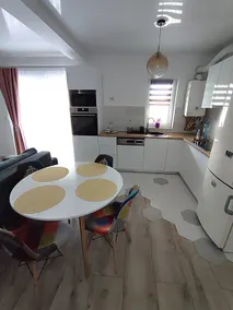 Mosnita Apartament - Image 5