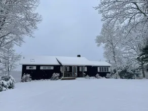 Piper Point Lake House - Image 3