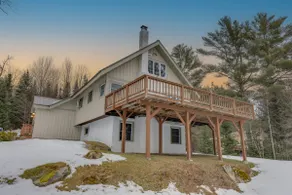 Large Chalet near Bretton Woods! - Image 3