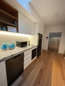 New Architecturally designed 2 Bed Apartment - Image 5