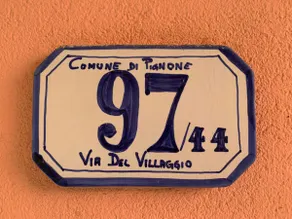 La Casa 44 - Image 2