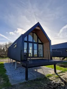 Luxury holiday home on stilts by the Wadden Sea - Image 3