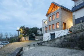 Chalet with Private Heated Pool and River View - Image 2