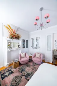 High St. Art Gallery Suite - Image 3