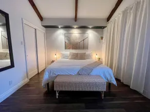 The Luxurious Centennial - Image 2