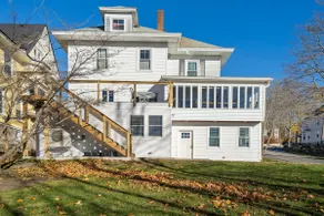 16 West Street, 3 Bedroom, 3 Bath Apartment - Image 4