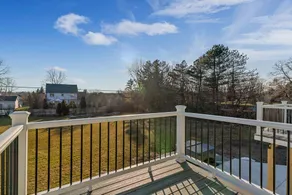 Fenton Flats- Parisian Place With On Site Hot Tub - Image 4