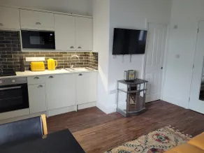 Stanley: 'Quirky' 1 bed apt, Stanpit, Christchurch - Image 4