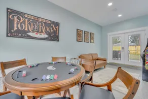 Hot Tub, Game Room, 5mi Downton Savannah - Image 2