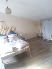 Country house - Image 2