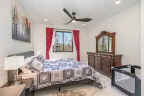 All New spacious cozy in-law suite - Image 4