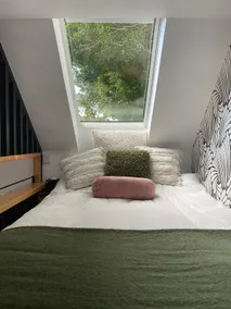 Unique Garden Loft Studio · Park Views - Image 2