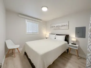 Cozy Drive-Up Suite - Image 3