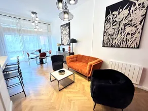 E Fauvette luxury apartment with terrace - Image 2