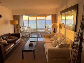 Oceanfront apartment - Image 4