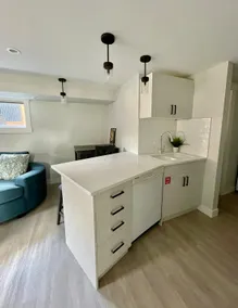 Kirkpatrick Guest Suite, City Licensed - Image 5