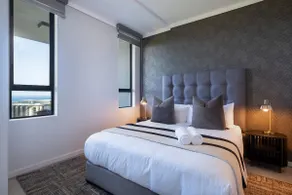 Luxury Studio Apartment - Aircon - Pool - Image 4