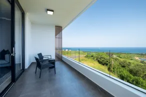 Luxury Studio Apartment - Aircon - Pool - Image 2