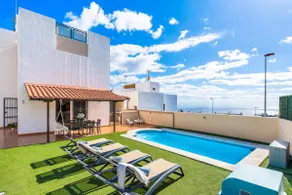 Villa Trueno Sea View Heated Pool - Image 2