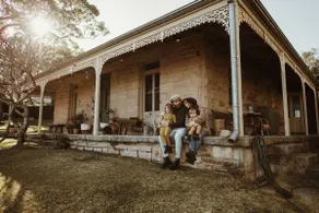 Historic Cottage Bundeena – Steps to Beach & Park - Image 4