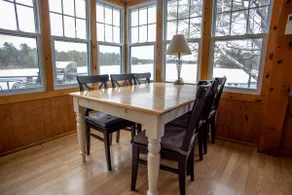 Muskoka - The Hummingbird Tea Lake cabin - Image 3
