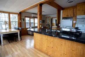 Muskoka - The Hummingbird Tea Lake cabin - Image 5