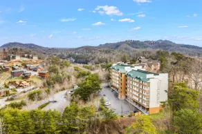 Studio in Golf View Resort. Indoor/Outdoor Pool! - Image 4