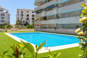 3 Puerto Banus luxurious apartment in the heart of the port - Image 3