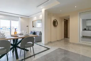 3 Puerto Banus luxurious apartment in the heart of the port - Image 2