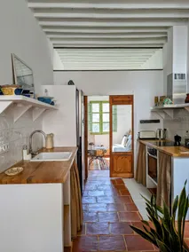 The House of Oranges - Image 2