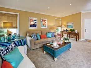 Spacious Luxury Condo with Trail to Beach - Image 2