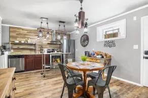 Salt Block - The Rustic 1 | Cozy 2BR in Bandera - Image 4