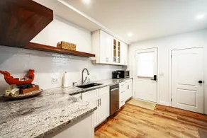 Newly renovated Northampton getaway! - Image 5