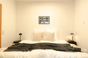 Industrial Apartment for 8 | Traveling Together - Image 3
