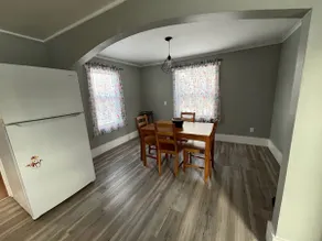 Aunt Dora's House - Image 2