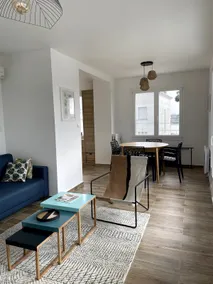 Apartment in Pontaillac with sea view and close to beaches - Image 2