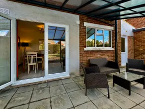 Sandringham House Contractors, Families, Holidays - Image 4