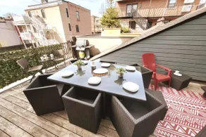 Charming Urban Retreat: 3BD w/ Patio - Image 3
