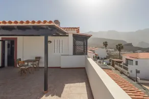 Penthouse in Agaete with Stunning Ocean Views - Image 5