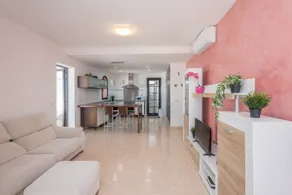 Penthouse in Agaete with Stunning Ocean Views - Image 2