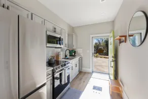 NEW! Custom Private Home - 5 mins from Uptown! - Image 4