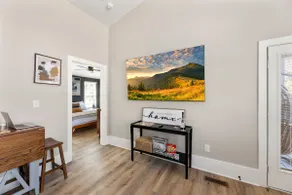 NEW! Custom Private Home - 5 mins from Uptown! - Image 5