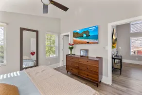 NEW! Custom Private Home - 5 mins from Uptown! - Image 3