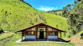 Charming chalet surrounded by nature - Image 2